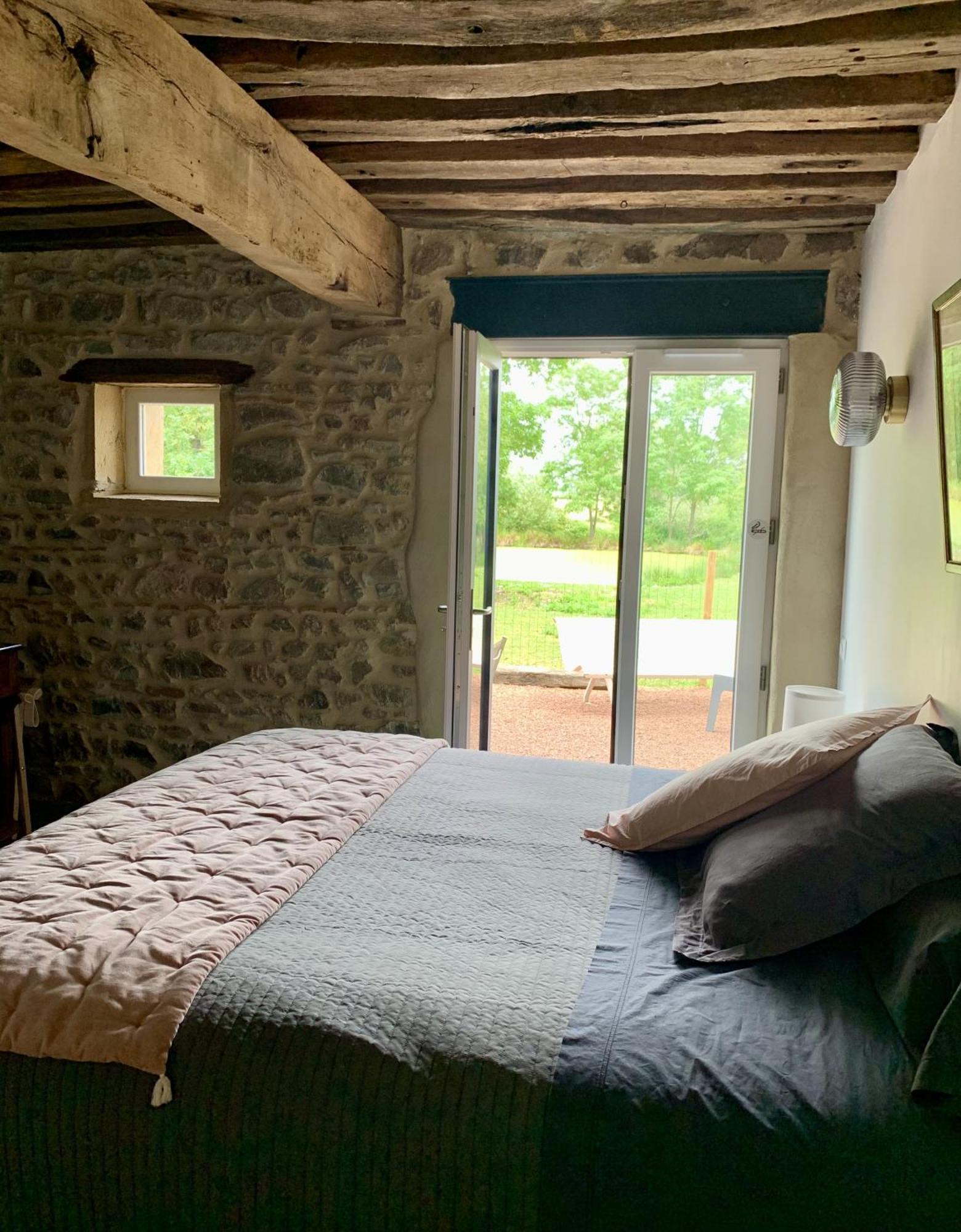Domaine D'Aromm - Chambres D'Hotes & Gites - Piscine, Etangs & Animaux - Au Calme Ouches Esterno foto